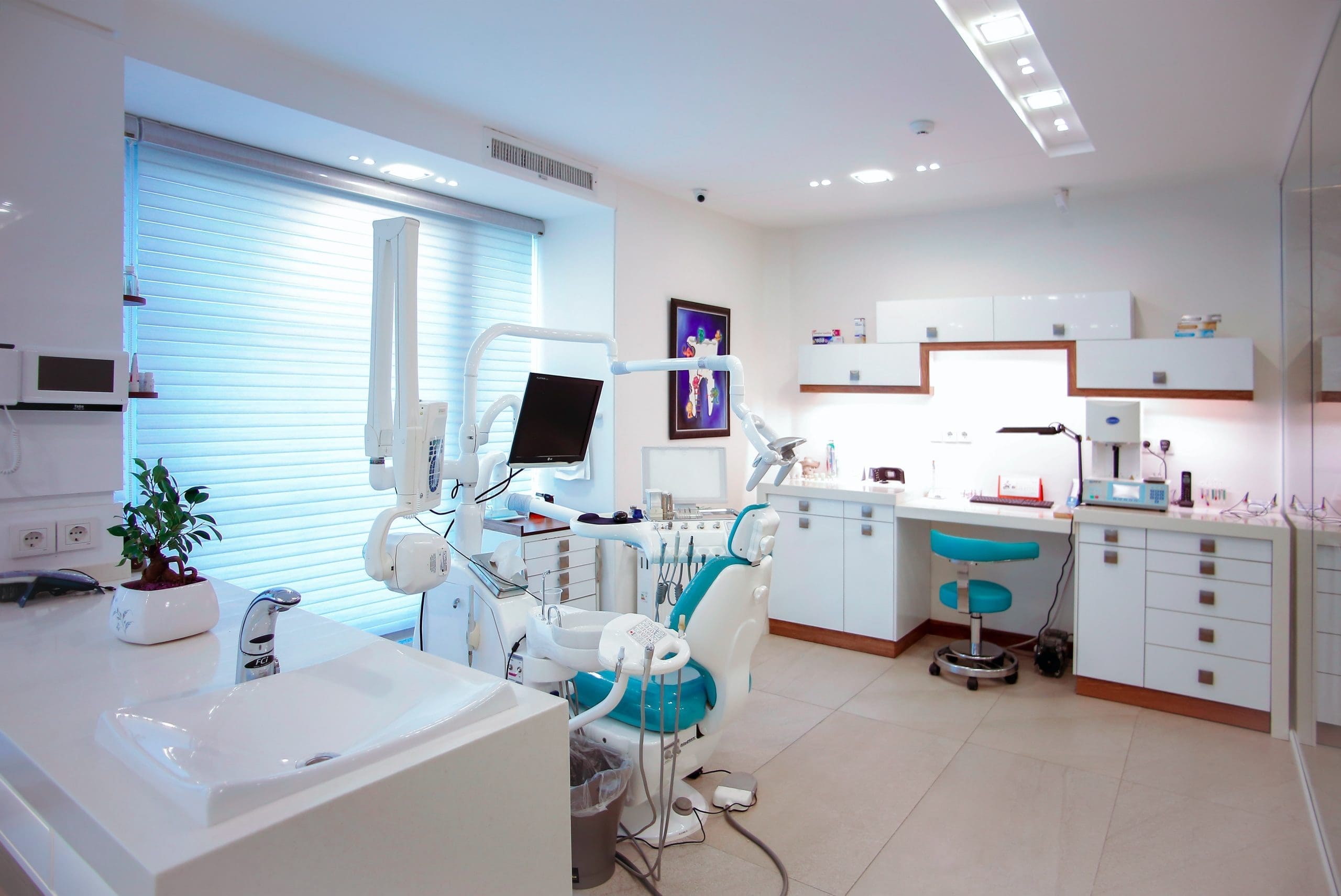 A Guide to Generating More Leads and Revenue Through Dental PPC