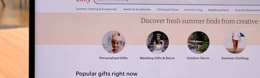 Reach Your Ideal Audience with Retargeting Services