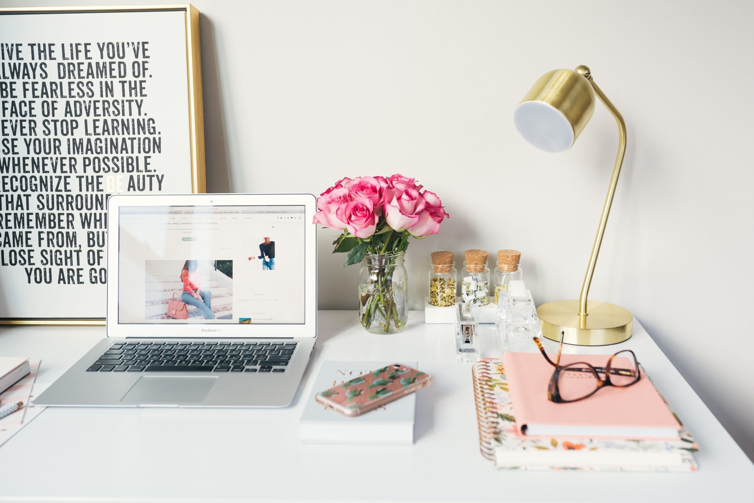 Unleash the Power of Creative Content Marketing Today!