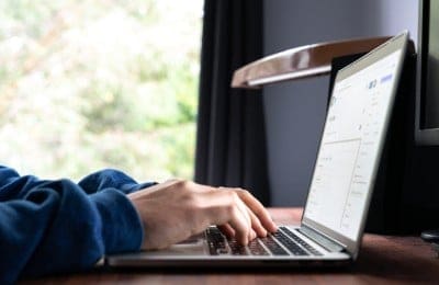 Instantly Connect to a Global Audience with Simple & Fast Website Deployment Solution