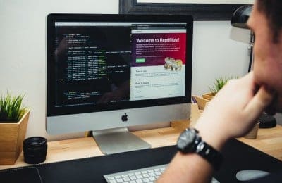 Linkbaiting Strategies to Attract Attention and Drive Website Traffic