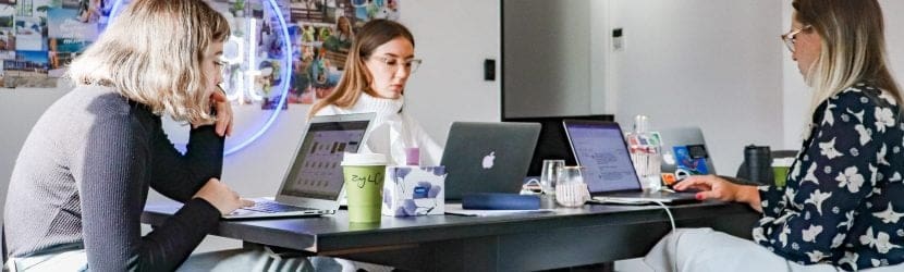Turn Website Visitors into Customers with CRO Strategies