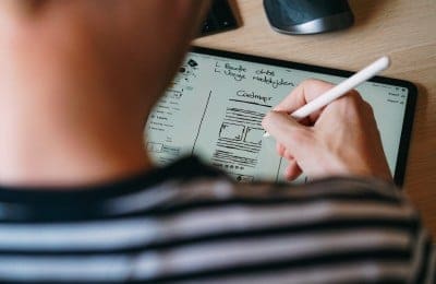 Design a Unique Website to Make You Stand Out From The Crowd