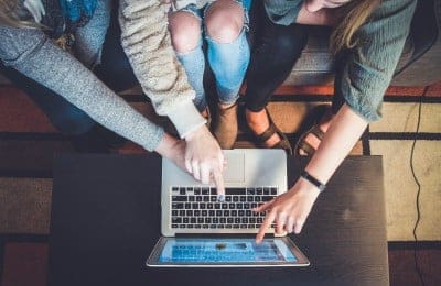 Step Up Your Online Presence With This Expert Guide on Purchasing Websites
