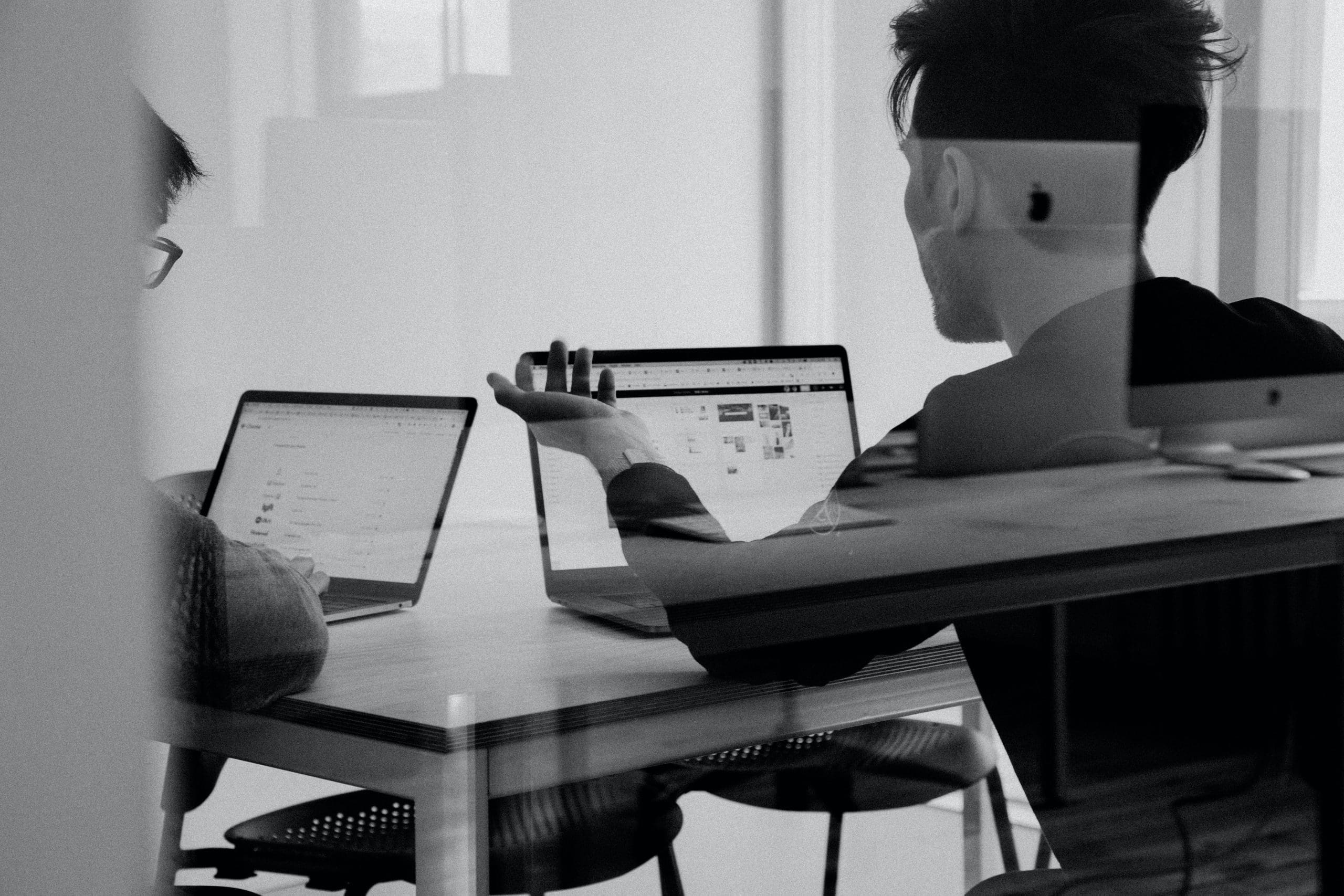 How Online Reviews Can Make or Break Your Business’ Success