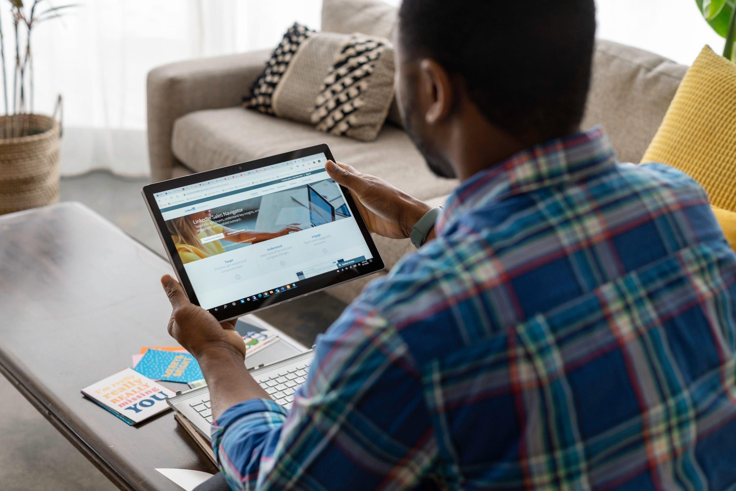 Target Your Ideal Customers with LinkedIn Ads