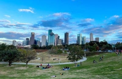 Reach More Potential Patients in Houston Through Strategic Dental Marketing