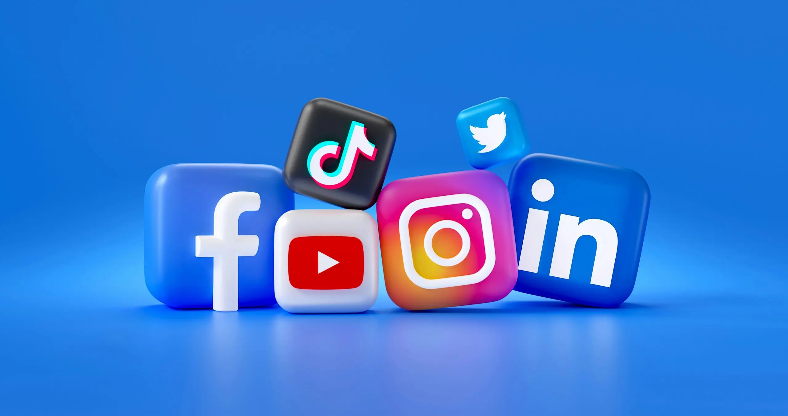 Top 10 Advertising Platforms for Marketers in the Digital Age