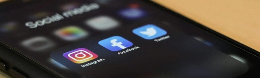 Understanding the Ethics and Essentials of Social Media for Lawyers!