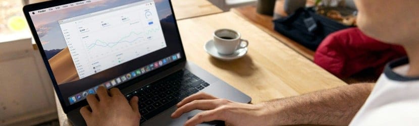 Unveiling the Key Differences Between UA and GA4