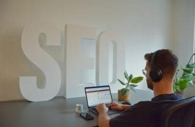 Local SEO vs. Organic SEO: A Guide for Mississauga Service Businesses